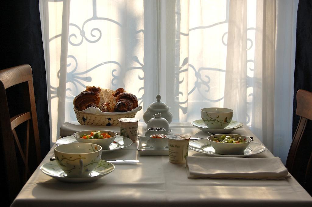 Maison Conti Bed and Breakfast Montmirail  Eksteriør billede